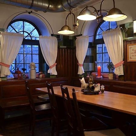 Unertl Braeustueberl Haag in Oberbayern 외부 사진